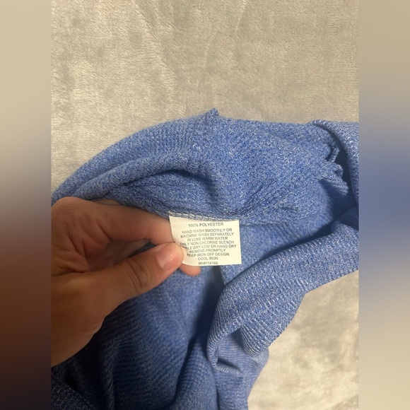 University of Kansas KU Half Zip Hoodie Women’s Small Blue Pocket Hooded NWT - Picture 4 of 11